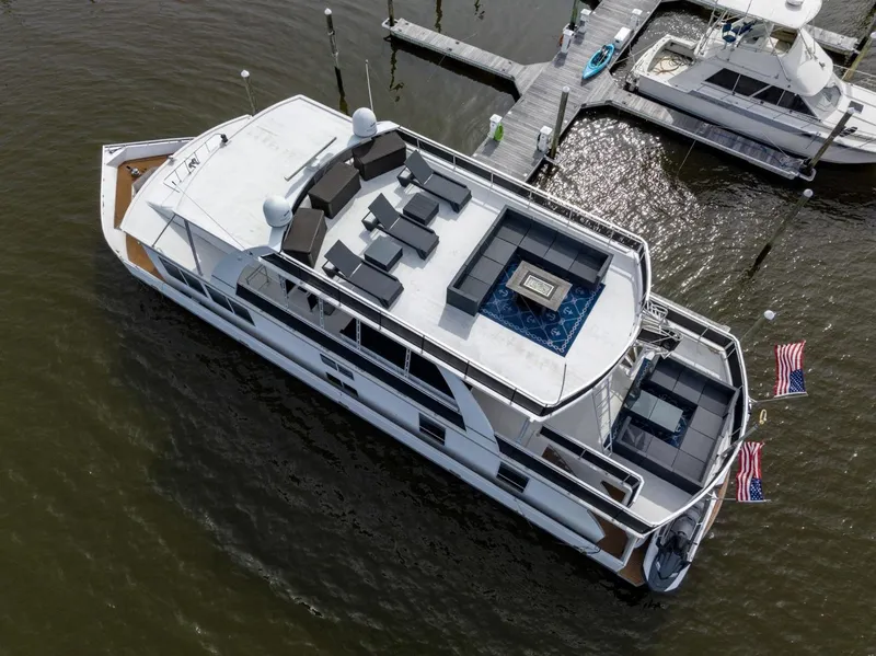 Slide: The Image of Fantasy 82 Coastal Yacht 2008 - 3637990