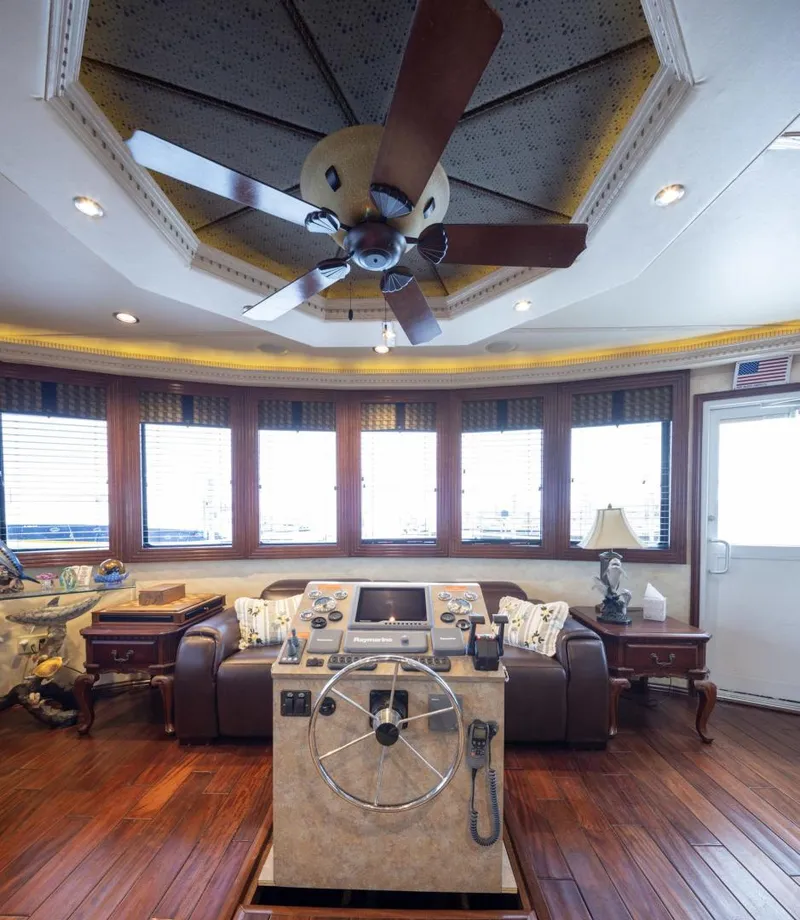 Slide: The Image of Fantasy 82 Coastal Yacht 2008 - 3638026