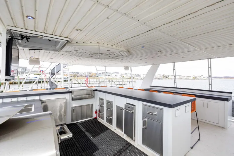 Slide: The Image of Fantasy 82 Coastal Yacht 2008 - 3638004