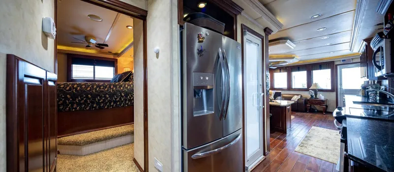 Slide: The Image of Fantasy 82 Coastal Yacht 2008 - 3638018