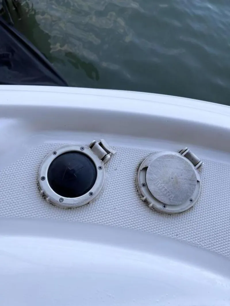 Slide: The Image of Sea Ray Sundancer 320 2005 - 3635112