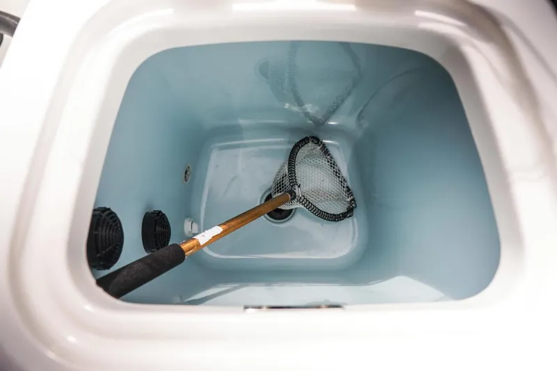 Slide: The Image of Boston Whaler 420 Outrage 2017 - 3666744