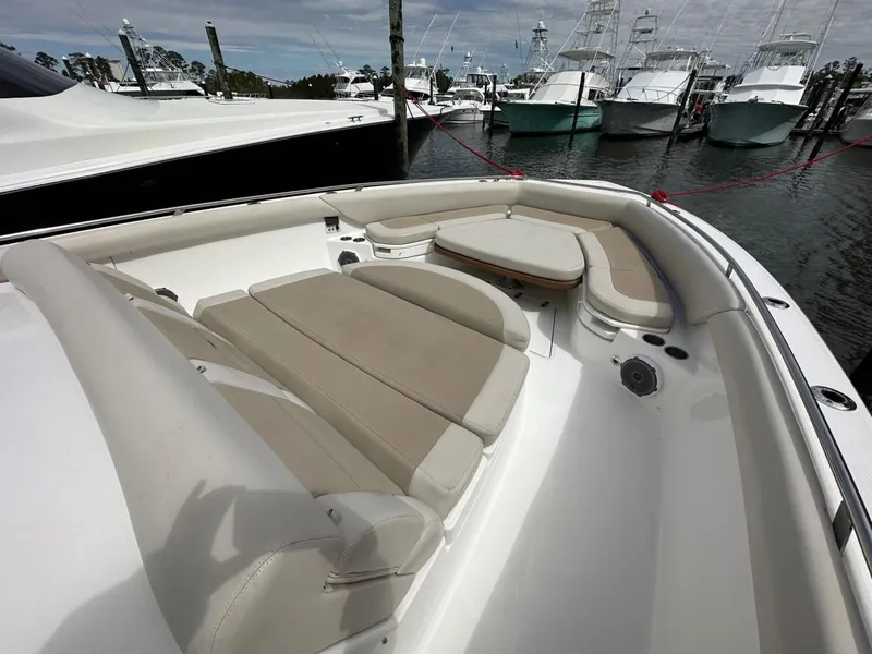Slide: The Image of Boston Whaler 420 Outrage 2017 - 3666731
