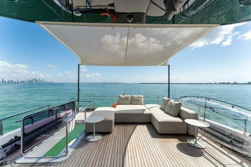 Slide: The Image of Ferretti 780 2023 - 3847823