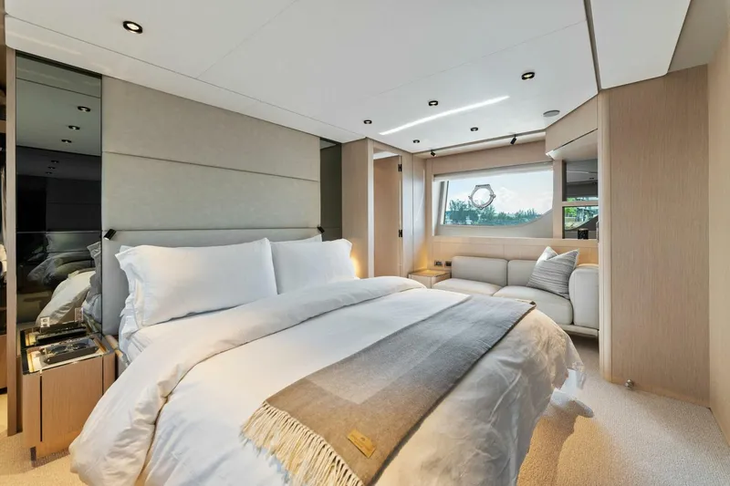 Slide: The Image of Ferretti 780 2023 - 3847867