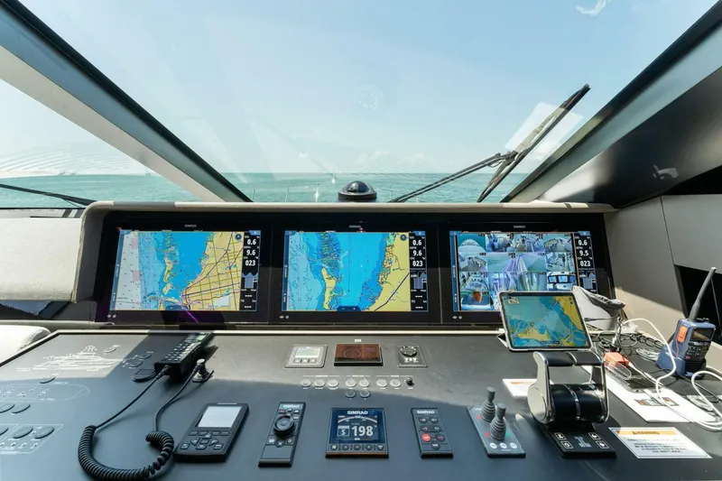 Slide: The Image of Ferretti Yachts 780 2023 - 3847861