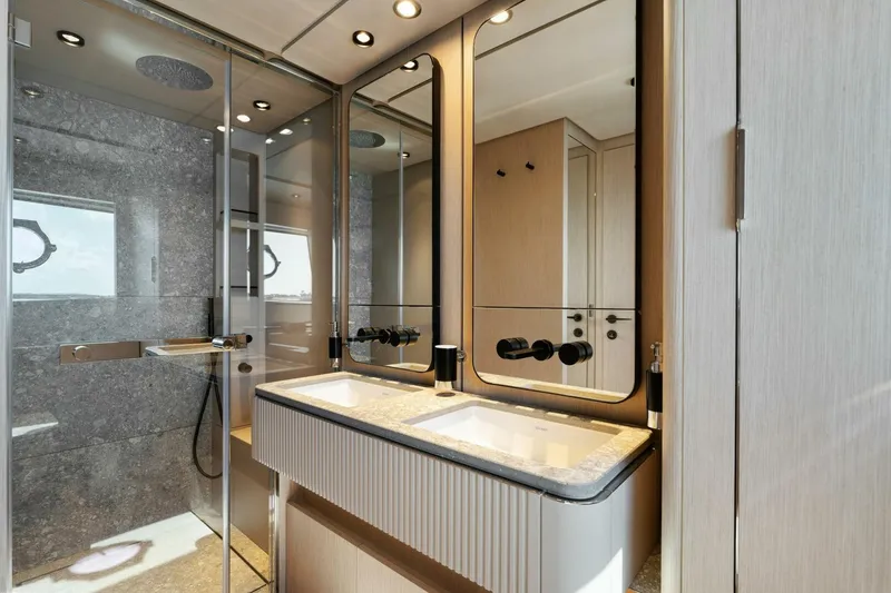 Slide: The Image of Ferretti Yachts 780 2023 - 3847875