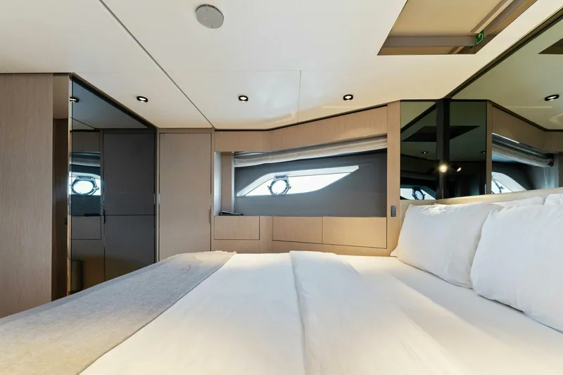 Slide: The Image of Ferretti Yachts 780 2023 - 3847877