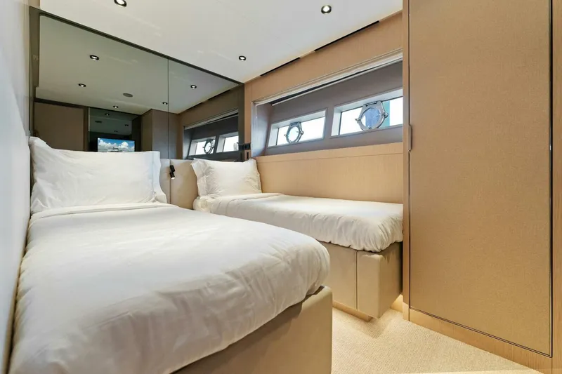 Slide: The Image of Ferretti Yachts 780 2023 - 3847880