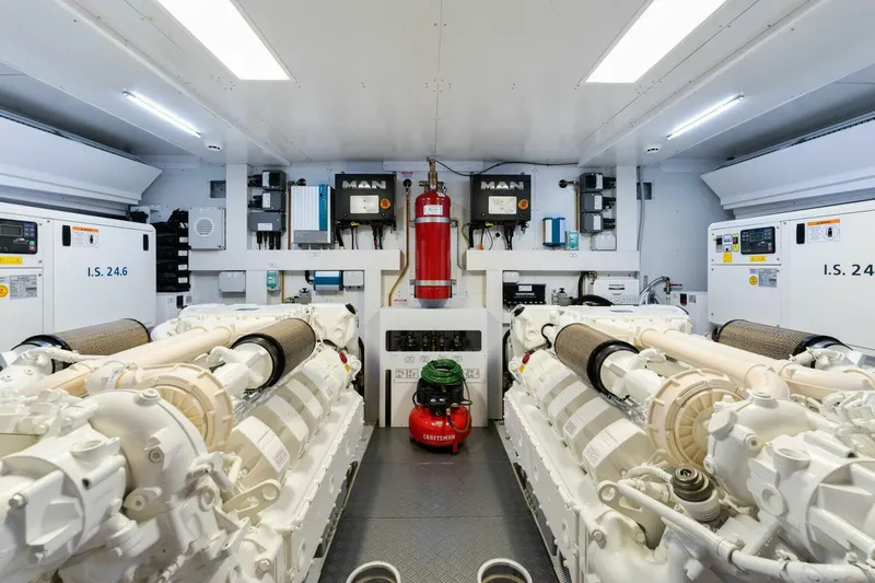 Slide: The Image of Ferretti Yachts 780 2023 - 3847902