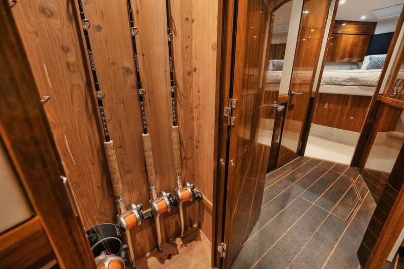 Slide: The Image of Hatteras Convertible GT59 2020 - 3665946