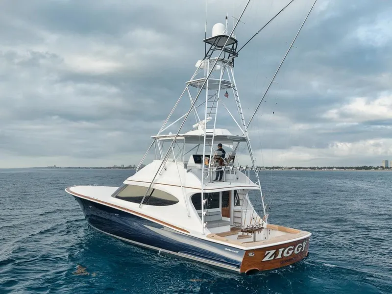 Slide: The Image of Hatteras Convertible GT59 2020 - 3665998