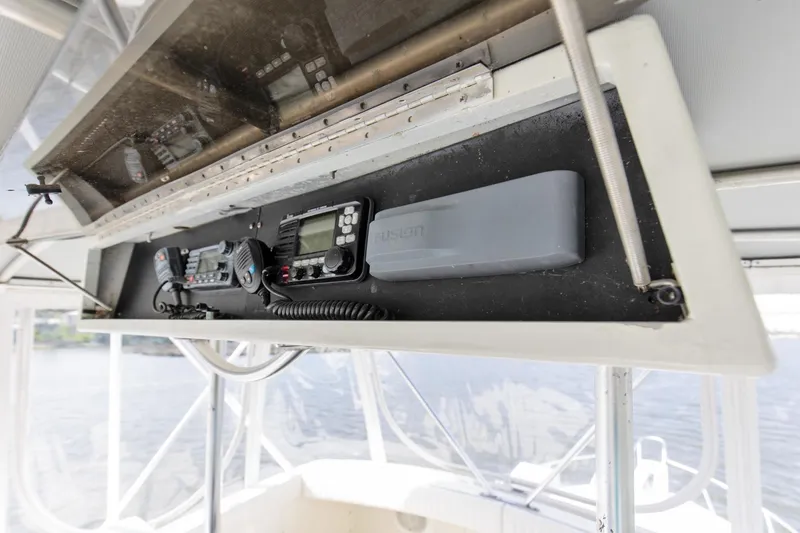 Slide: The Image of 1981 Bertram 42 Convertible Balls To The Wall Helm 2 - 3686919