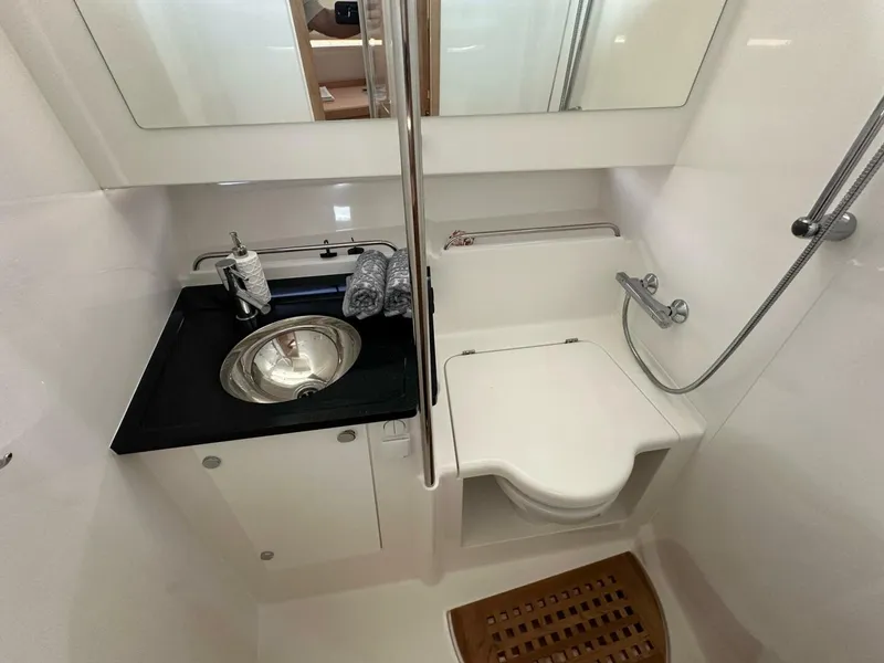 Slide: The Image of Nimbus T11 2023 - 4622866