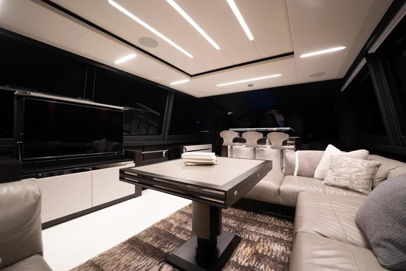 Slide: The Image of Pershing 8X 2021 - 3668148