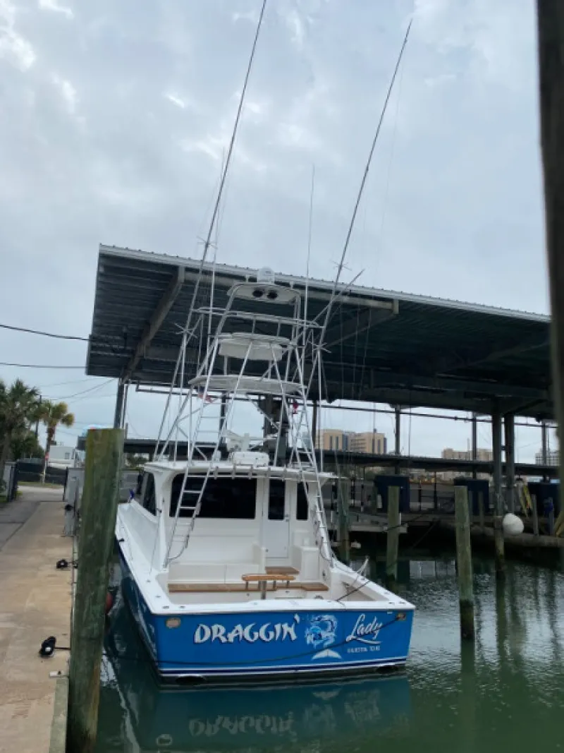 Slide: The Image of 2008 Viking 52 Sport Coupe She's All Hooked Up - 3669313