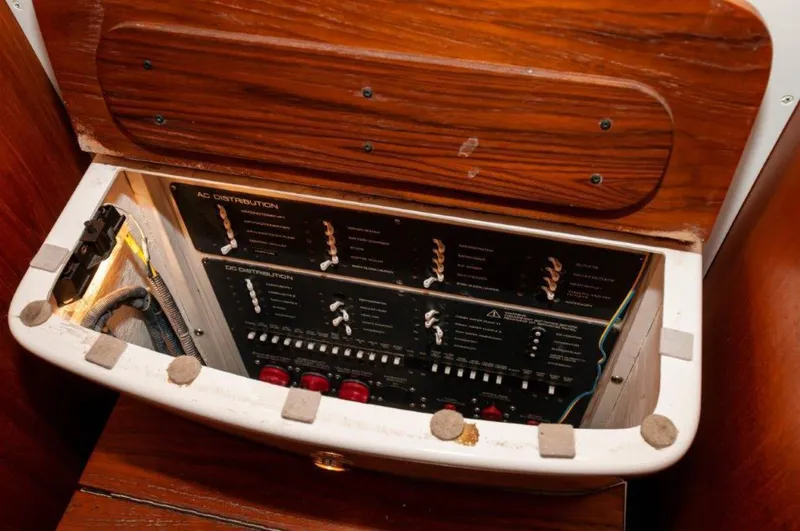 Slide: The Image of 2003 Tiara Yachts 4200 Open  Kingfisher Breakers 2 - 3670301