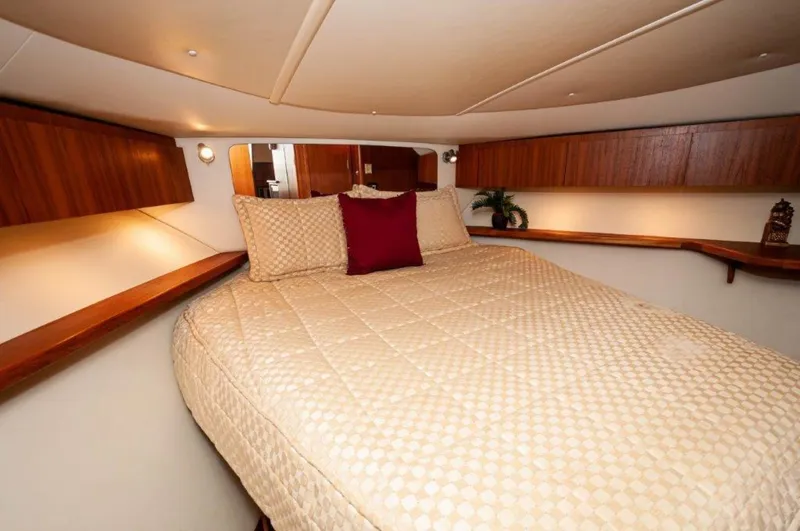 Slide: The Image of 2003 Tiara Yachts 4200 Open  Kingfisher  Master SR 3 - 3670302