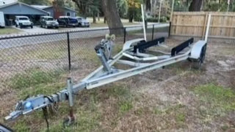 Slide: The Image of Boston Whaler Dauntless 180 2003 - 3672536