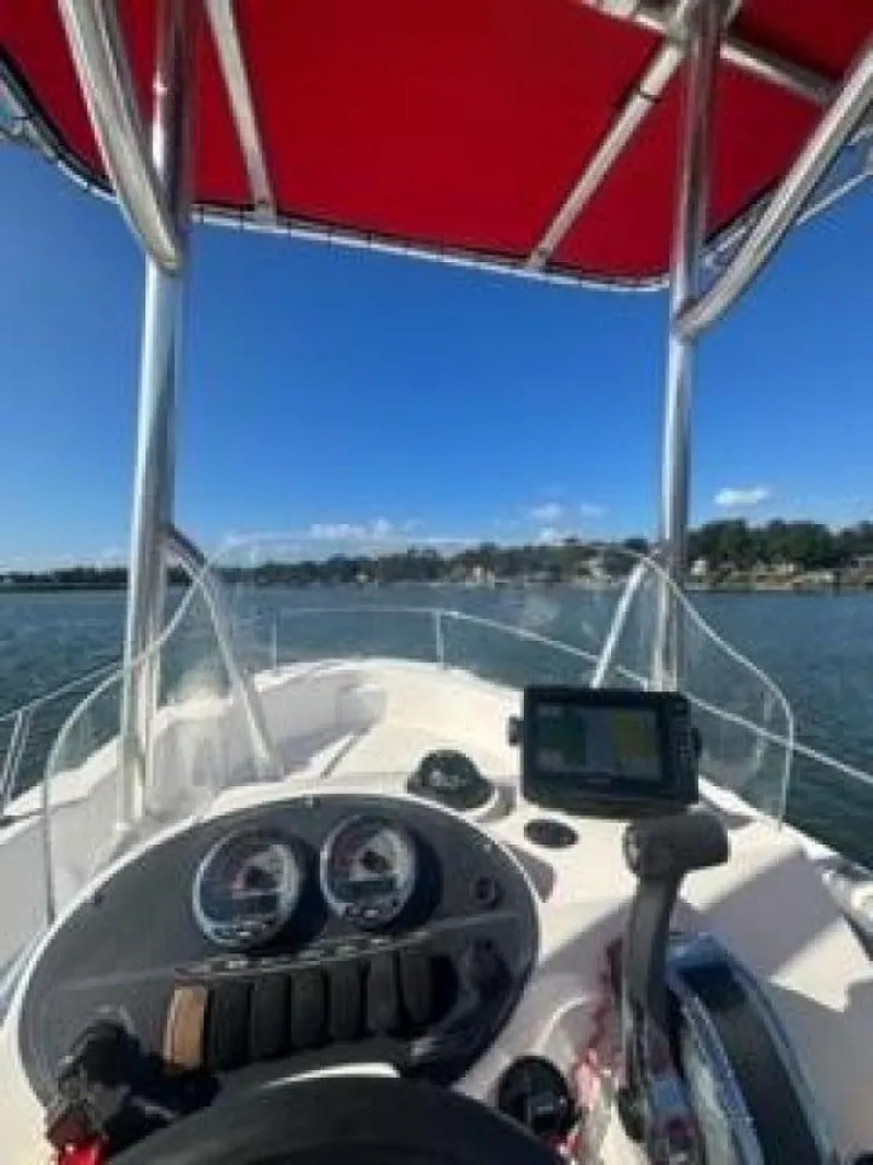 Slide: The Image of Boston Whaler Dauntless 180 2003 - 3672517