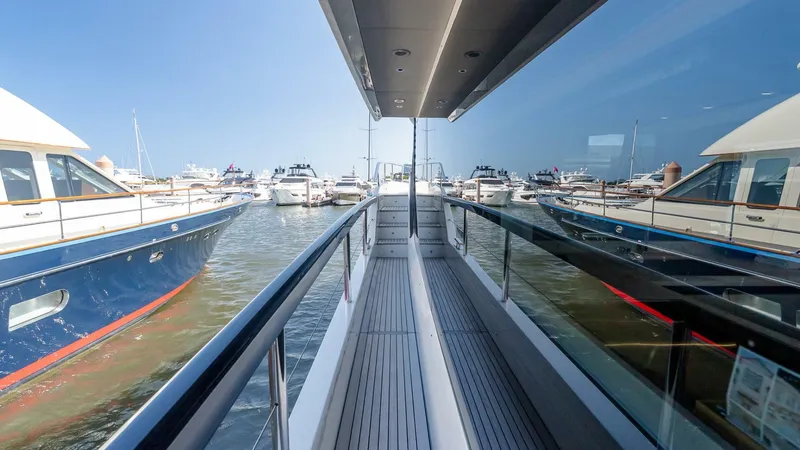 Slide: The Image of Absolute Navetta 68 2024 - 5215555