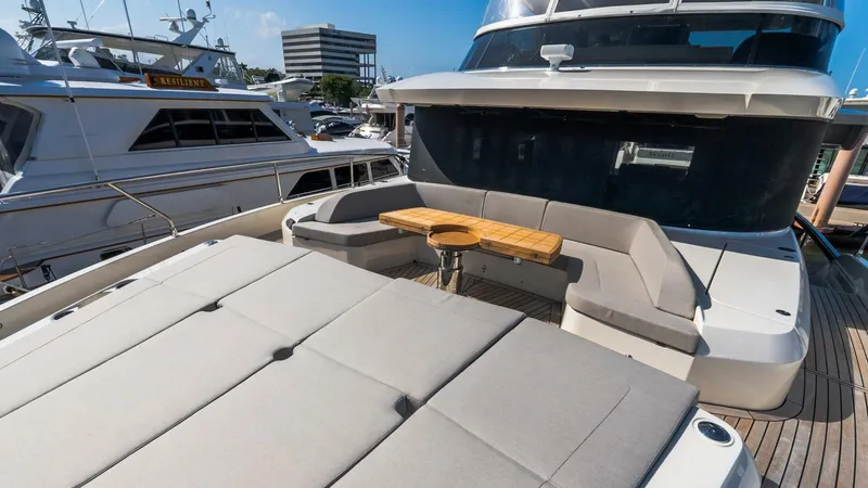 Slide: The Image of Absolute Navetta 68 2024 - 5215563