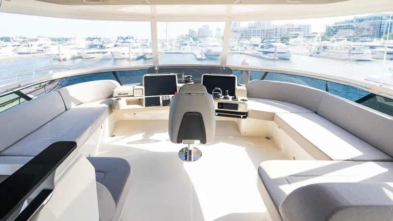 Slide: The Image of Absolute Navetta 68 2024 - 5215574