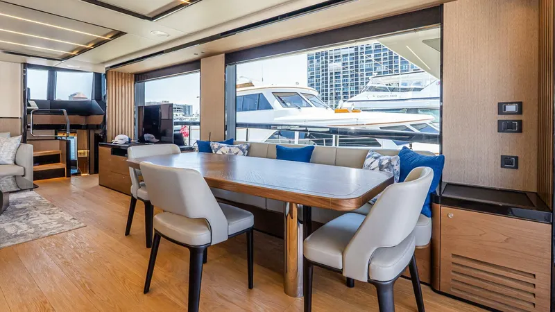 Slide: The Image of Absolute Navetta 68 2024 - 5215597