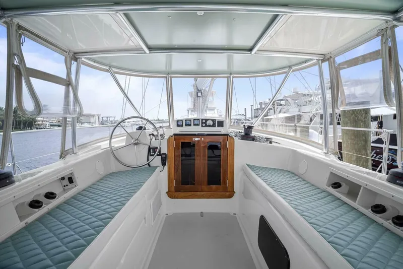 Slide: The Image of Pearson 530 1981 - 3929685