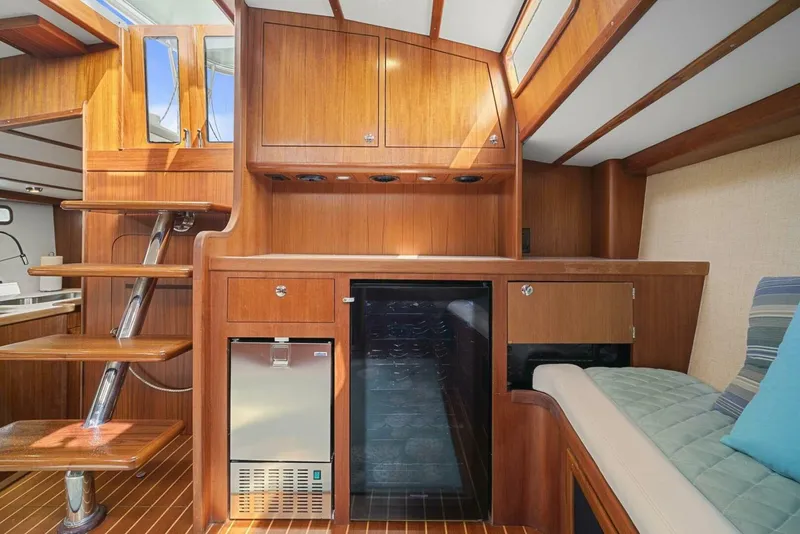 Slide: The Image of Pearson 530 1981 - 3929644