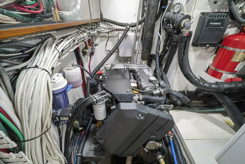 Slide: The Image of Pearson 530 1981 - 3929703