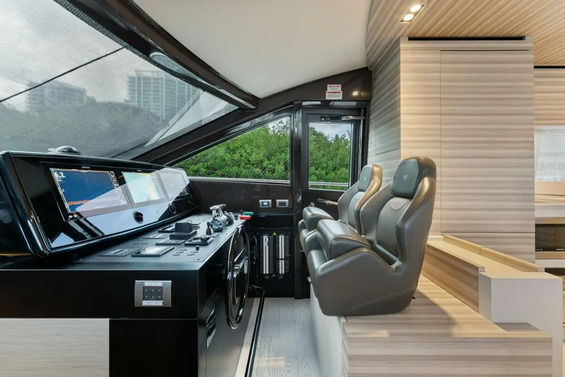 Slide: The Image of Ferretti 670 2020 - 5647589