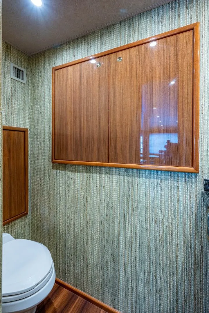 Slide: The Image of Head 2005 Viking 74 Convertible - Reel Estate - 7658381