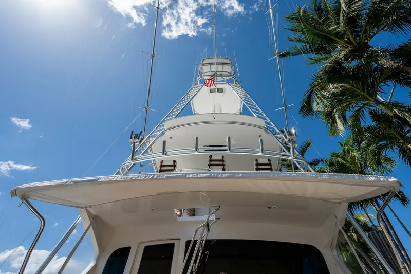 Slide: The Image of Tower 2005 Viking 74 Convertible - Reel Estate - 7658417