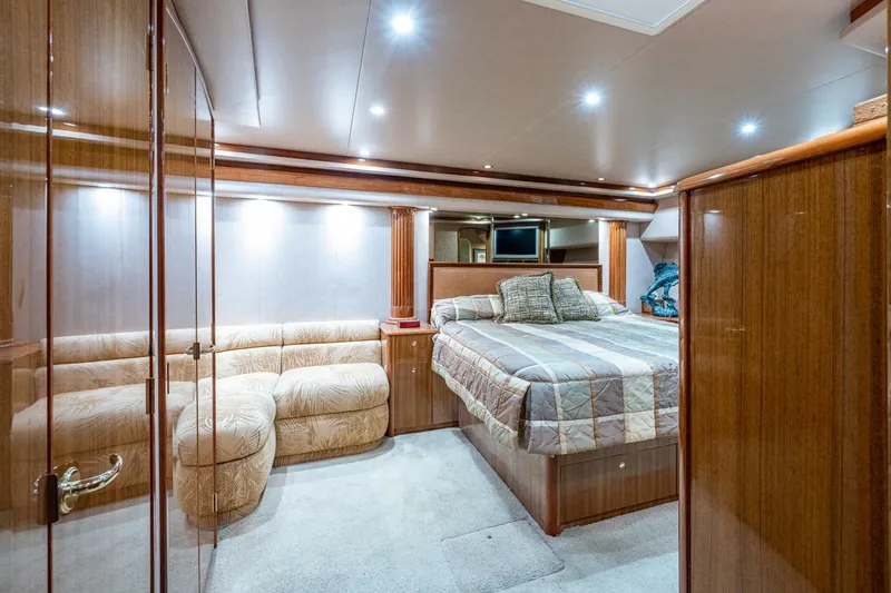Slide: The Image of Master Stateroom 2005 Viking 74 Convertible - Reel Estate - 7658374