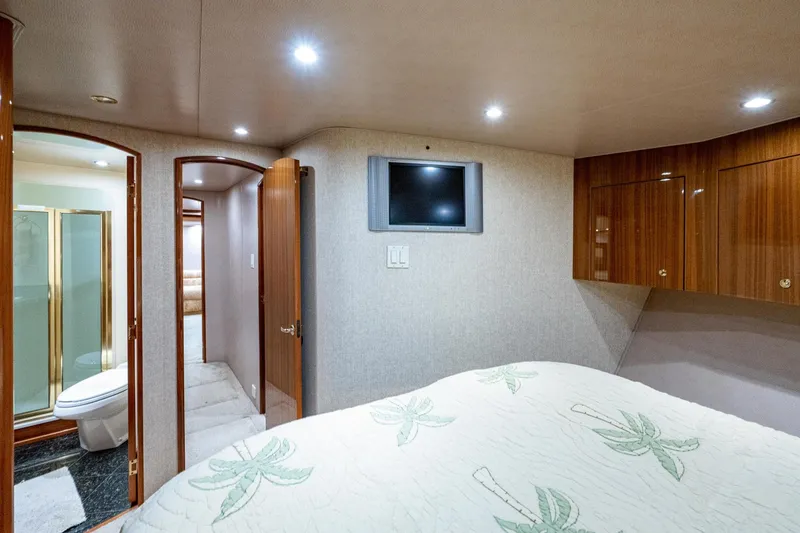 Slide: The Image of Forward Stateroom 2005 Viking 74 Convertible - Reel Estate - 3698336