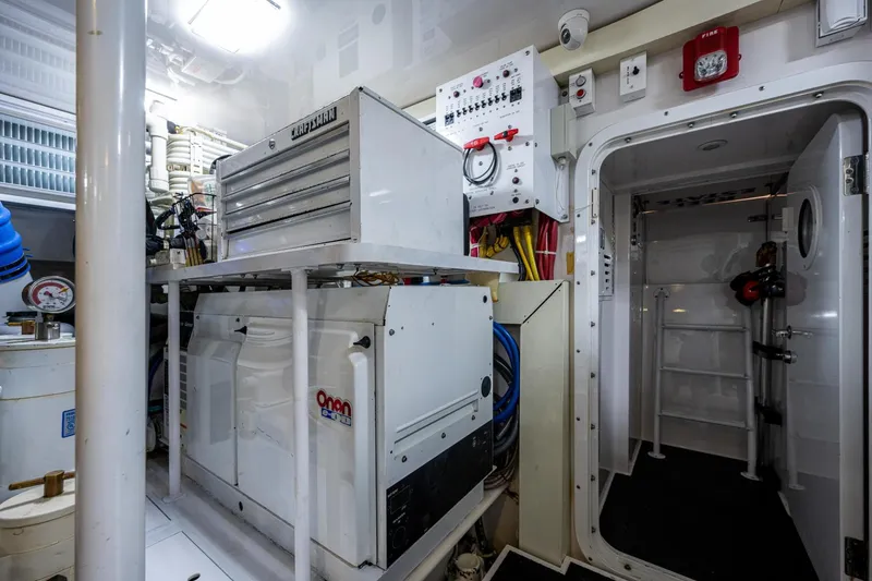 Slide: The Image of Engine Room 2005 Viking 74 Convertible - Reel Estate - 3698379