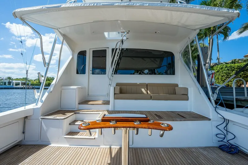 Slide: The Image of Cockpit 2005 Viking 74 Convertible - Reel Estate - 7658412