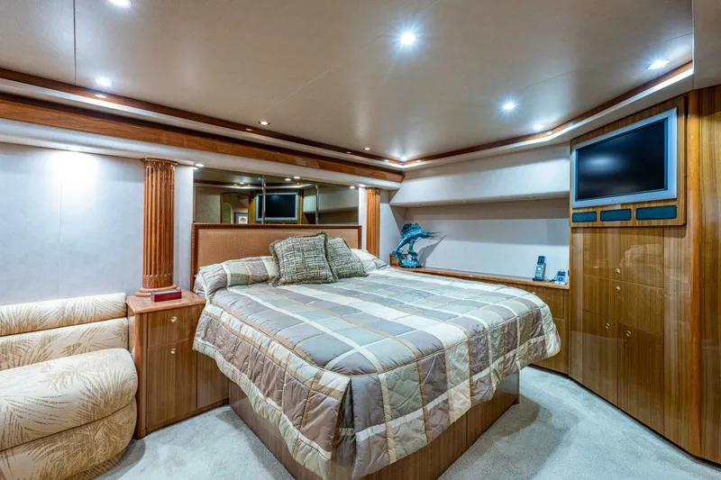 Slide: The Image of Master Stateroom 2005 Viking 74 Convertible - Reel Estate - 7658379
