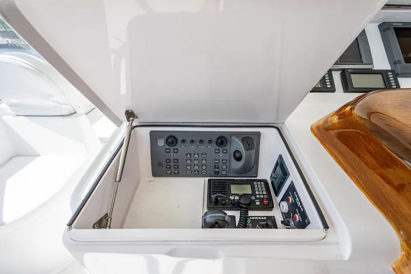 Slide: The Image of Flybridge 2005 Viking 74 Convertible - Reel Estate - 3698354