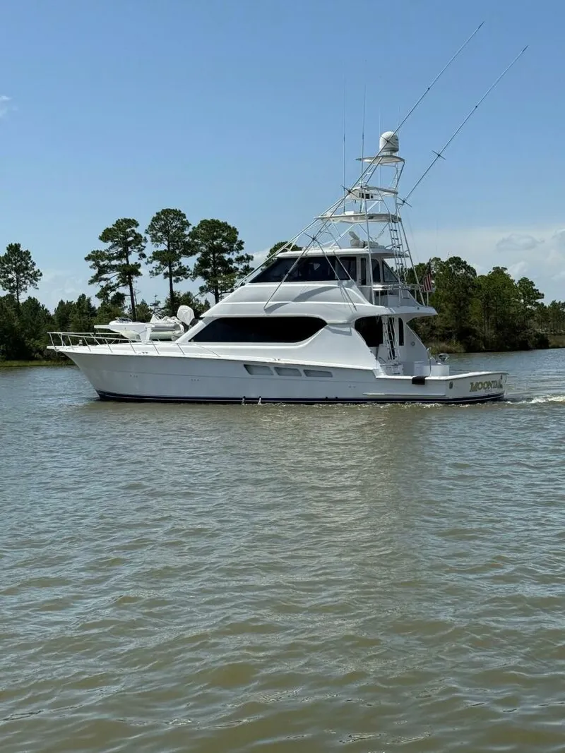 Slide: The Image of 2002 65 Hatteras Convertible Moontan Portside - 5474685