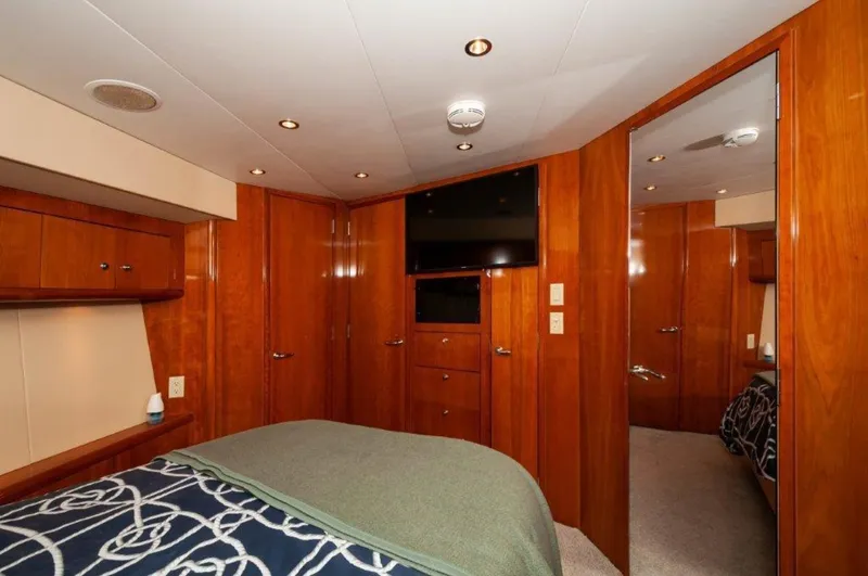 Slide: The Image of 2002 65 Hatteras Convertible Moontan Master Stateroom (2) - 3712771