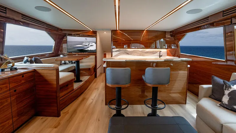 Slide: The Image of Viking 64 Convertible 2026 - 5541572