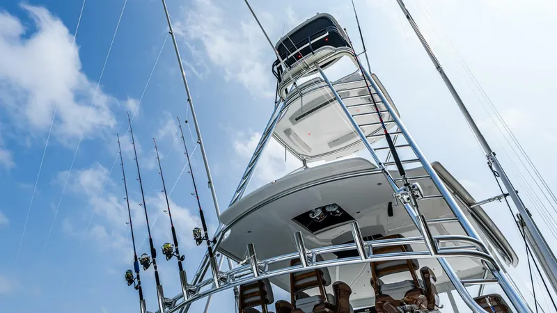 Slide: The Image of Viking 64 Convertible 2026 - 5541589