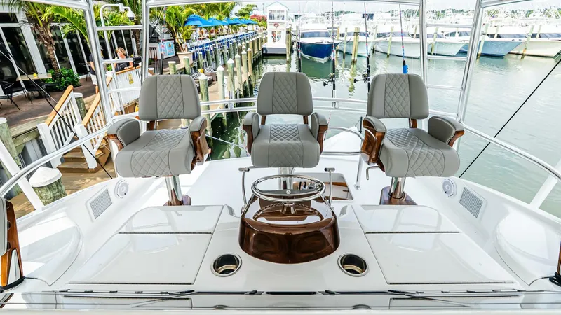 Slide: The Image of Viking 64 Convertible 2026 - 5541544