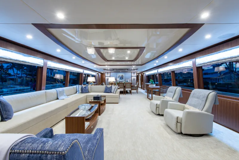 Slide: The Image of 2020 Hargrave 120' G120 Signature Series - Salon - 3702644
