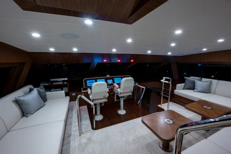 Slide: The Image of 2020 Hargrave 120' G120 Signature Series - Pilothouse - 3702590