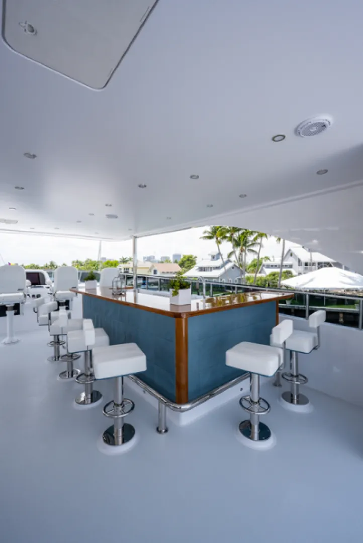 Slide: The Image of 2020 Hargrave 120' G120 Signature Series - Flybridge Bar - 3702647
