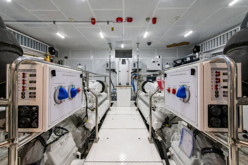 Slide: The Image of 2020 Hargrave 120' G120 Signature Series - Engine Room - 3702622