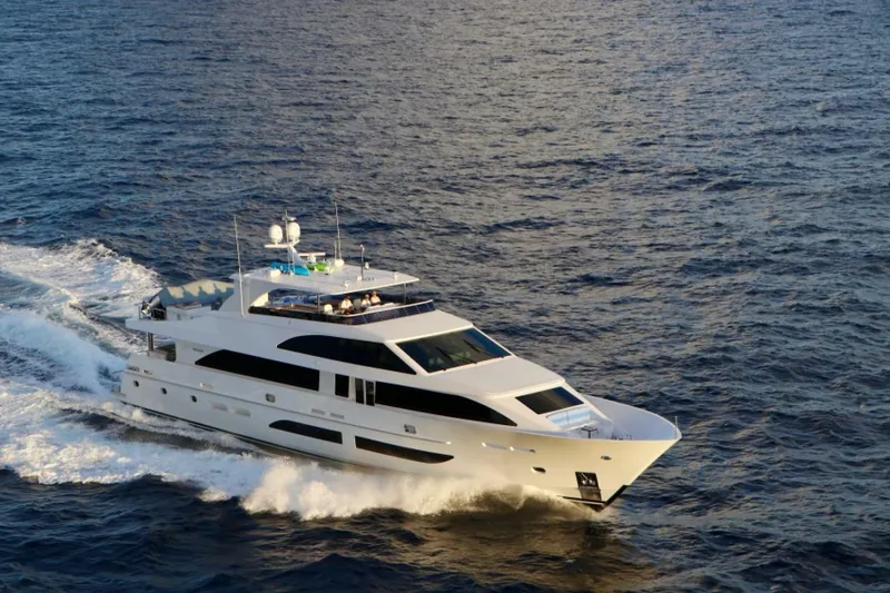 Slide: The Image of 2020 Hargrave 120' G120 Signature Series - 3725538